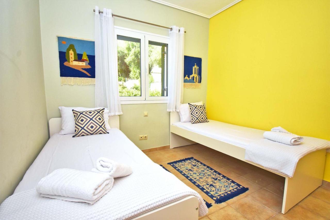 Ferienwohnung Pebbles And Sea At Barbati With Shared Pool Exterior foto